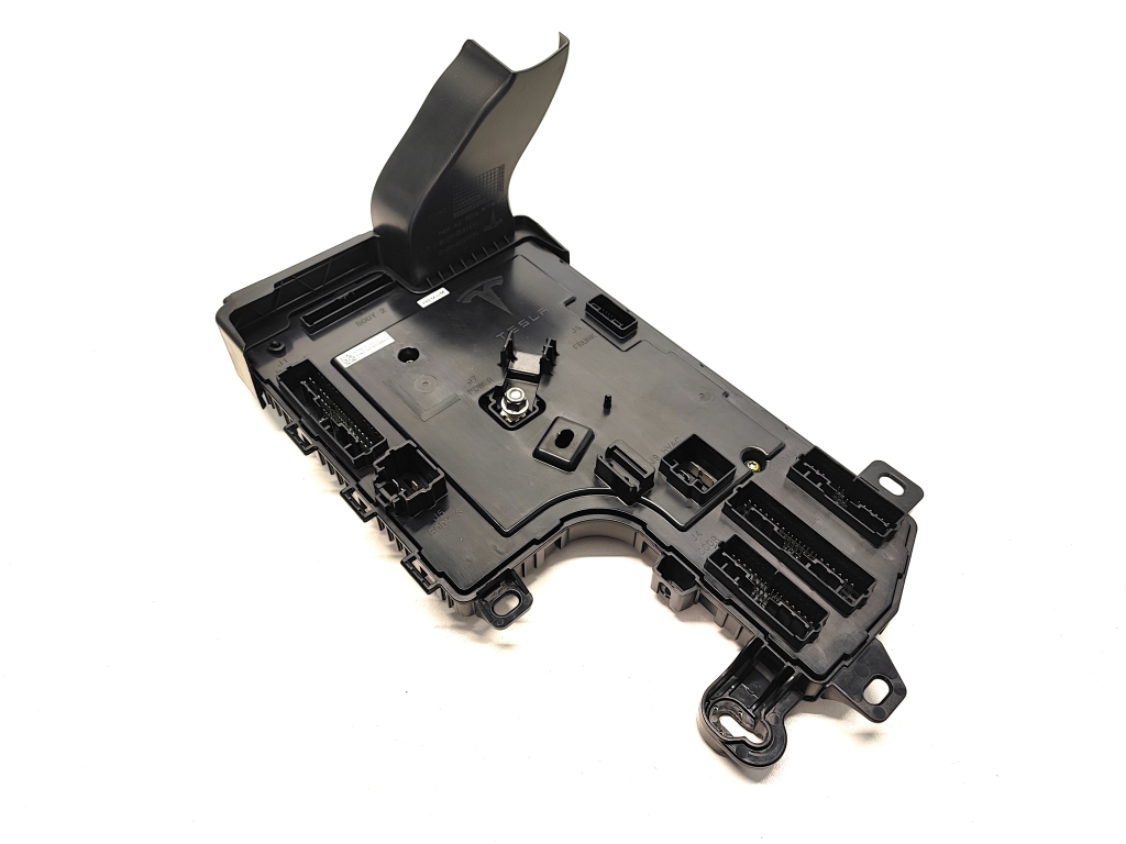 Tesla Model 3 3 (2016–2024) Comfort control module 1078673-00-L Tesla Model 3 3 (2016–2024) Comfort control module 1078673-00-L