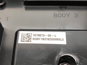 Tesla Model 3 3 (2016–2024) Comfort control module 1078673-00-L - 2