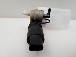 Volkswagen Passat B5 (1997–2005) Motor für Frontscheibenwaschanlage - 2
