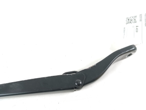 Citroen C4 X C43 (2021–2026) Windshield wiper arm 9822931680 - 3