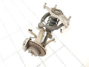 Tesla Model 3 3 (2016–2024) Front wheel hub and its parts 1044316-00-E - 5
