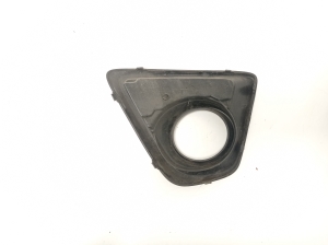  Front bumper fog lamp cover 