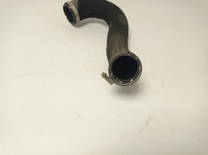  Intercooler hose 