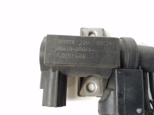 LEXUS IS (2005–2013) Magnetventil 258190R011 - 3