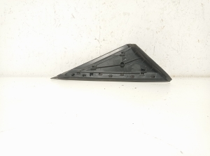 Opel Astra K (2015–2021) Mirror triangle trim 39041995 - 4