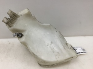 BMW 3 SERIES E46 (1998–2007) Scheibenwaschbehälter vorne 8363562 - 2