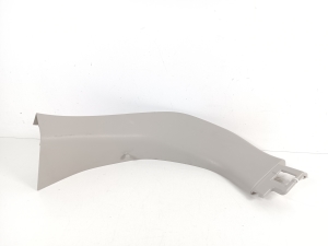 Other part of trunk lid trim - 909025SH0A