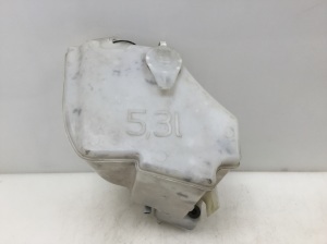 Scheibenwaschbehälter vorne - 8362562