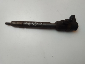 Injektor Einspritzdüse - 338002F300