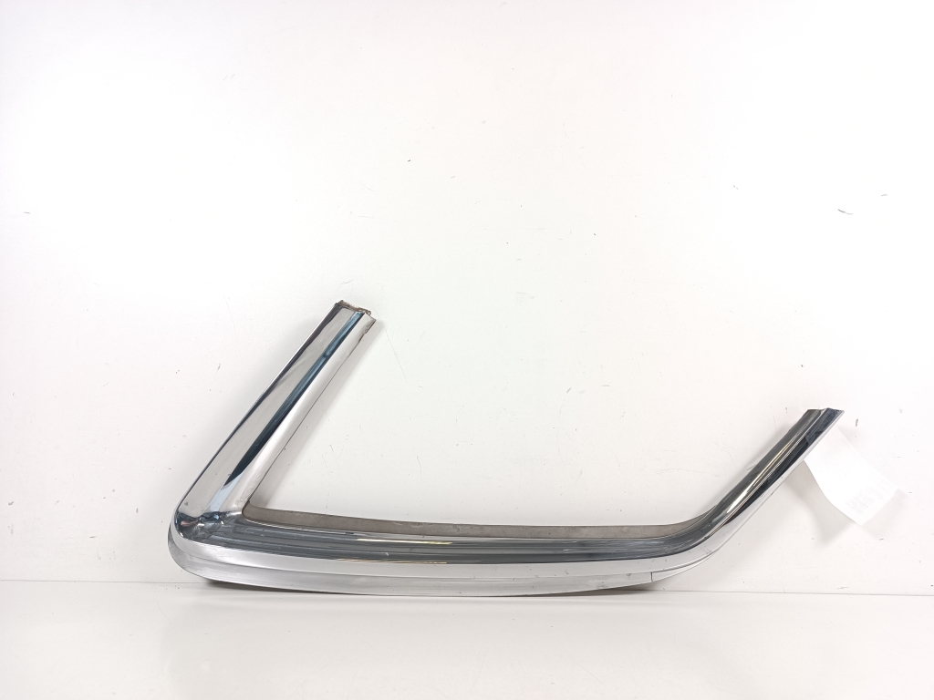 Mercedes Benz SL-Class 107 (1971–1989) Sonstiges Teil des hinteren Dreieckfensters A1076980189 Mercedes Benz SL-Class 107 (1971–1989) Sonstiges Teil des hinteren Dreieckfensters A1076980189