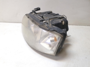 AUDI A6 C5 (1997–2005) Esituli 15592300 - 2