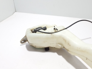 Volkswagen Amarok I (2010–2022) Front washer fluid reservoir 2H0955453D - 4