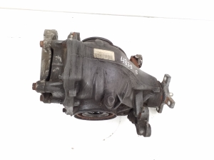 Rear differential - A2213504759