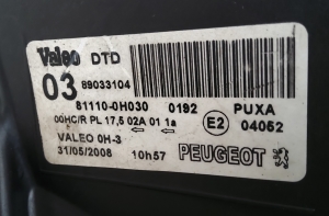 Peugeot 107 (2005–2014) Scheinwerfer vorne 811100H030 - 3