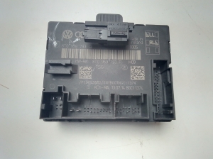 AUDI A4 B8 (2007–2016) Front door control unit 8T0959793F - 2