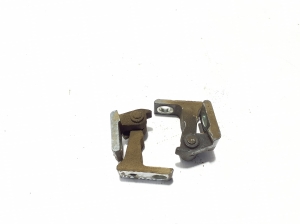 Volkswagen Amarok I (2010–2022) Rear side door upper hinge - 2
