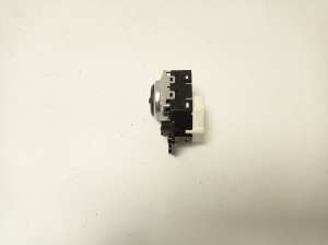 Hyundai i30 (2011–2017) Mirror control switch 39Y4811110 - 3