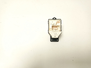 Hyundai i30 (2011–2017) Mirror control switch 39Y4811110 - 4
