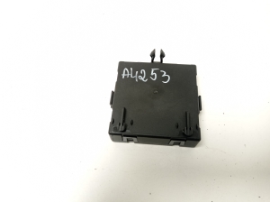 Mercedes Benz C-Class 204 (2007–2014) Front door control unit A2048701826 - 4