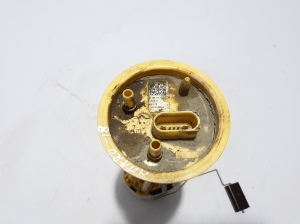 Volkswagen Amarok I (2010–2022) Kütusepump paagis 2H6919050A - 3