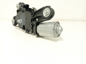 Ford Fiesta VI (2008–2017) Rear wiper motor 8A61A17K441AE - 4