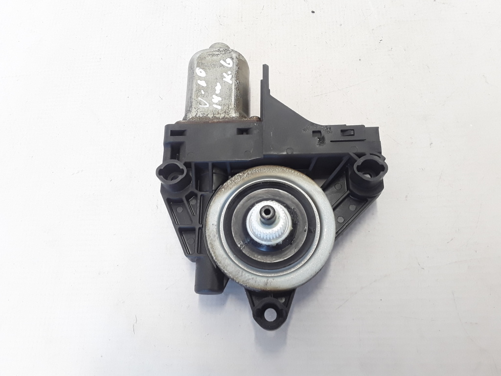 VOLVO V60 1 generation (2010-2020) Rear Right Door Window Control Motor 31253064 21081923