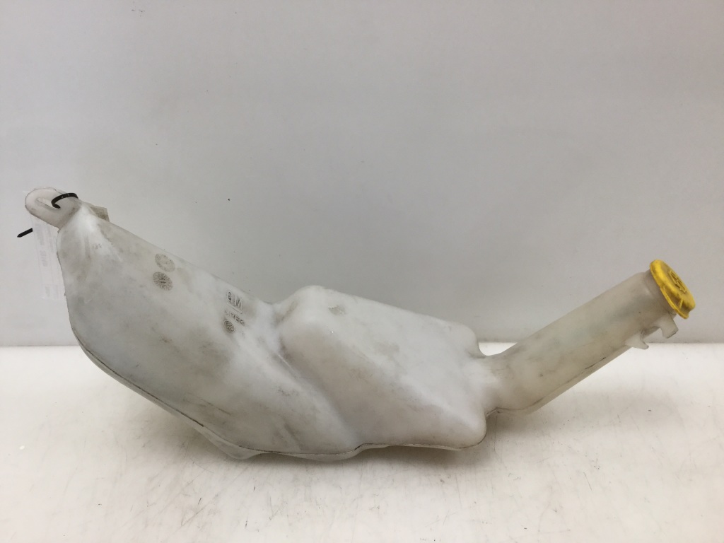 Used Opel Zafira Windscreen washer tank front
