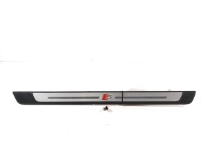 Inner sill trim - 8W0947418A