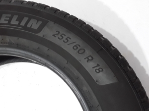 Volkswagen Amarok I (2010–2022) Riepas 25560R18 - 3