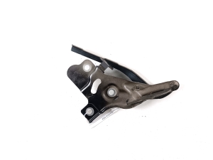 AUDI e-tron SUV (2018–2026) Hood hinge 4KE823301 - 2