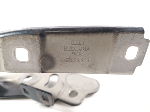 AUDI e-tron SUV (2018–2026) Hood hinge 4KE823302 - 2