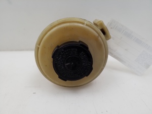 NISSAN Terrano R20 (1996–2007) Power steering pump reservoir - 2