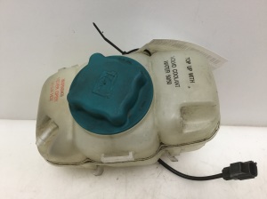 Coolant reservoir - 8683455