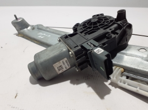 RENAULT Espace V (2014–2026) Rear side door window regulator 827210154R - 4