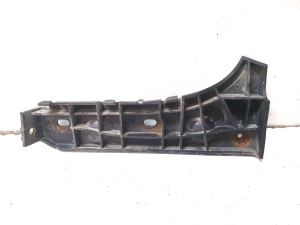 Stoßstangenhalter vorne - 4B0807284
