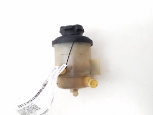 Hyundai Santa Fe (2000–2006) Ausgleichsbehälter Servolenkung 5717626000 - 2