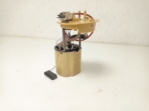 Opel Astra K (2015–2021) Kütusepump paagis 13599386 - 2