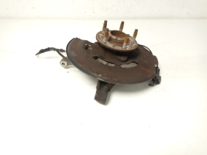 Opel Astra K (2015–2021) Front wheel hub 13580304 - 2