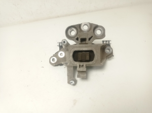 Opel Astra K (2015–2021) Engine mount 39004955 - 3