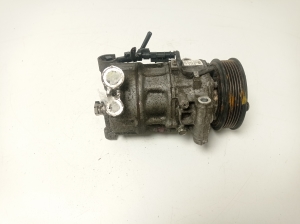 Opel Astra K (2015–2021) Konditsioneeri kompressor 13367373 - 3