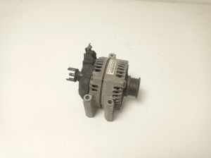   Lichtmaschine  - 13587304B 