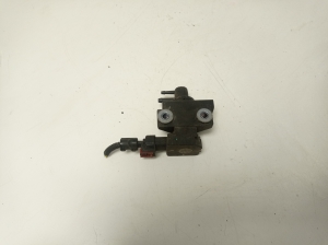 Opel Astra K (2015–2021) Solenoid 55576356 - 3