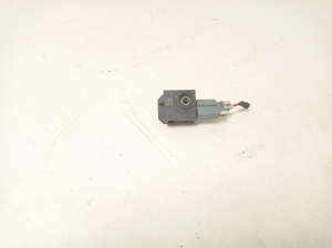 Opel Astra K (2015–2021) Airbag sensor 13504470 - 4