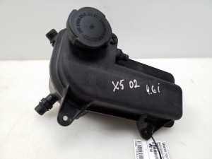 Jahutusvedeliku paak ja selle osad - 7514964