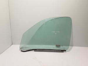 Front door glass - 7701470545