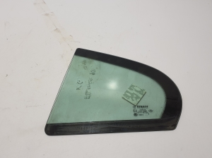Dreiecksfenster Tür hinten - 822210016R