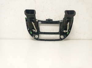 Hyundai Tucson (2015–2026) Dashboard air vent grilles 84740D7800 - 2
