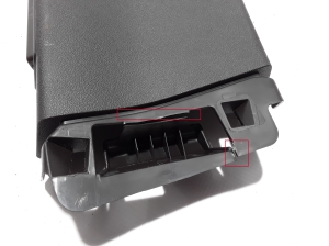 RENAULT Espace V (2014–2026) Keskpiilari siseviimistlus 769150783R - 3