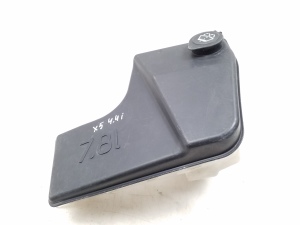 BMW X5 E53 (1999–2006) Scheibenwaschbehälter vorne 8252738