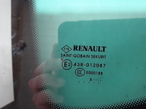RENAULT Espace V (2014–2026) Seitenscheibe hinten (Karosserie) 833072513R - 2